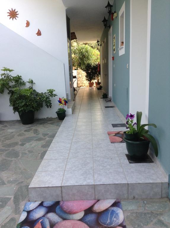 Smile'S Studios Τσιλιβί Εξωτερικό φωτογραφία